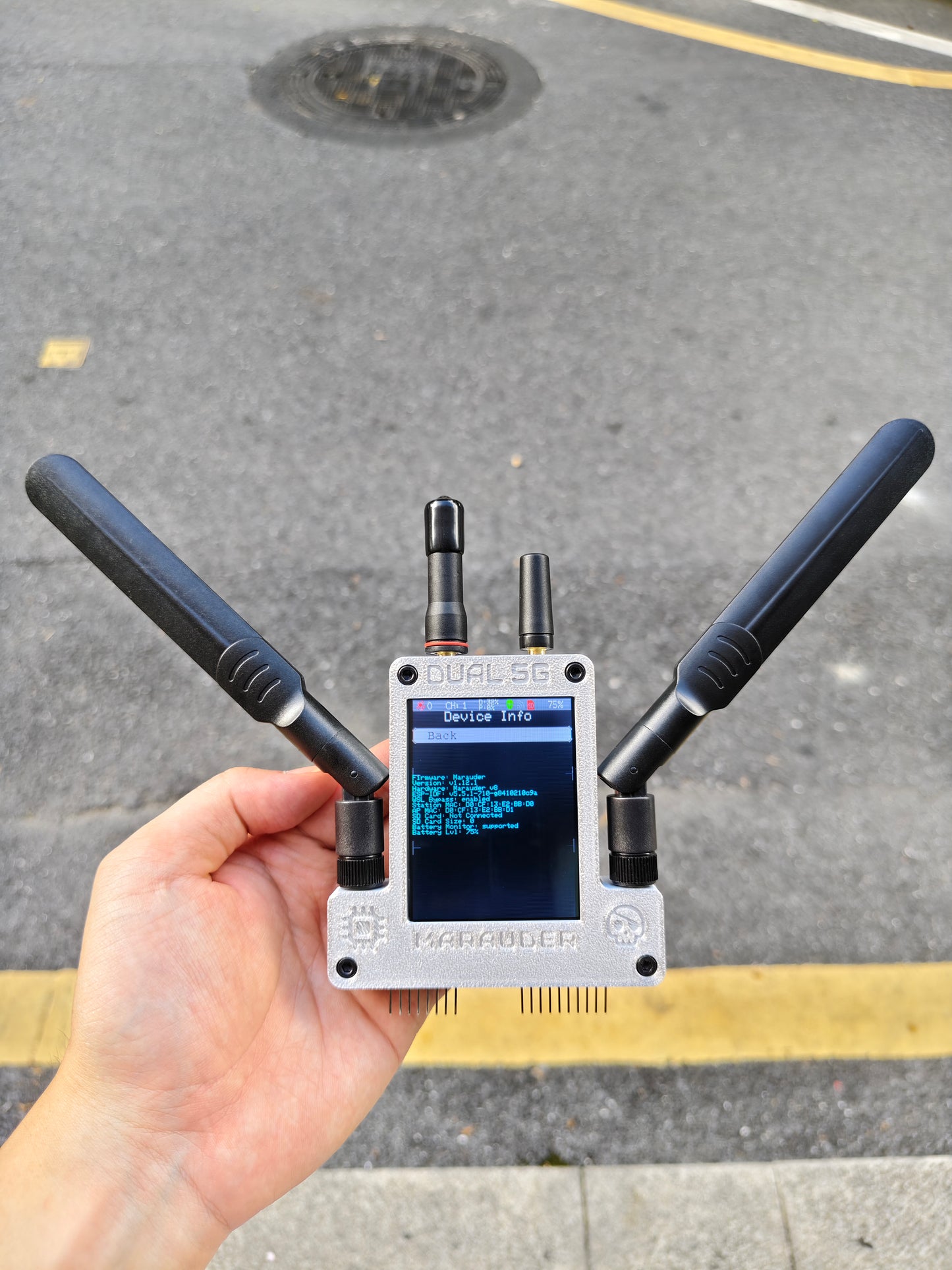 ESP32 Marauder V8 for Flipper Zero ESP32-C5 Dual Chip Dual Band 5G WiFi, Bluetooth , GPS, Supports 2.4G＆5G Signal Dual SD Card